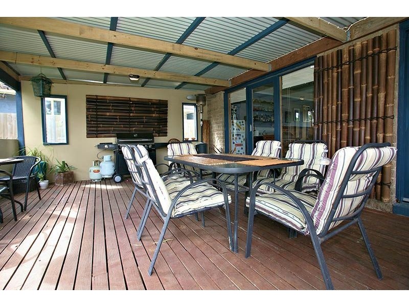 3 Sandra Court, Somerville VIC 3912