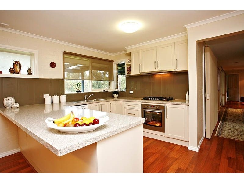 10 Cassandra Close, Somerville VIC 3912