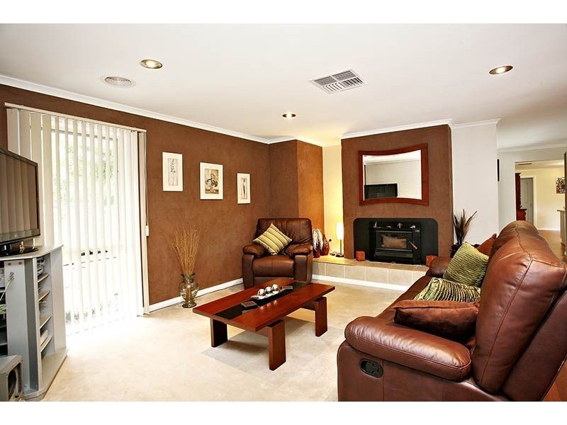 10 Cassandra Close, Somerville VIC 3912