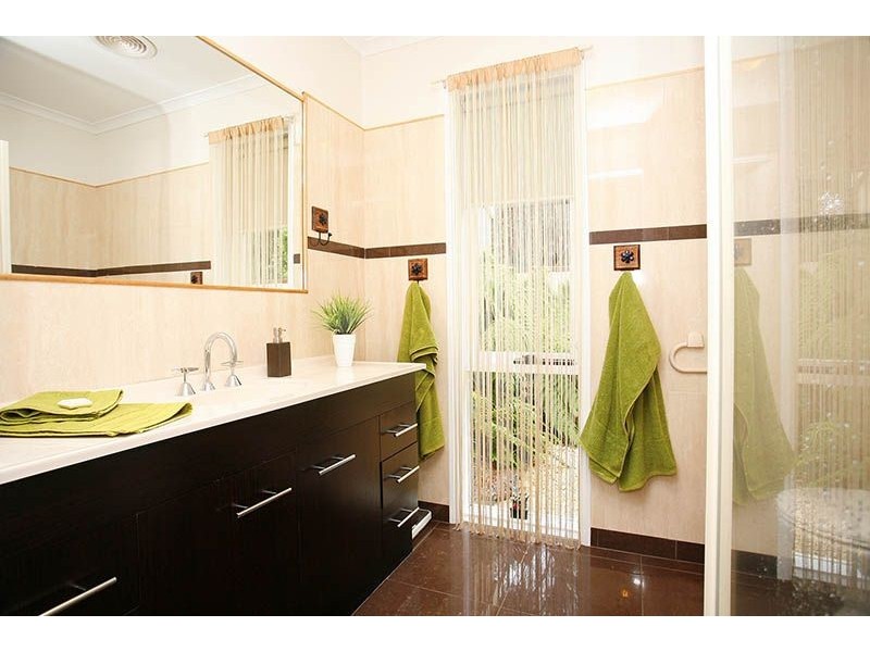 10 Cassandra Close, Somerville VIC 3912