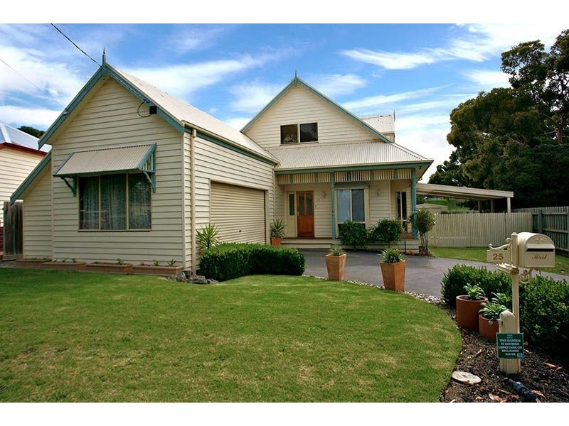 25 Forest Drive, Somerville VIC 3912