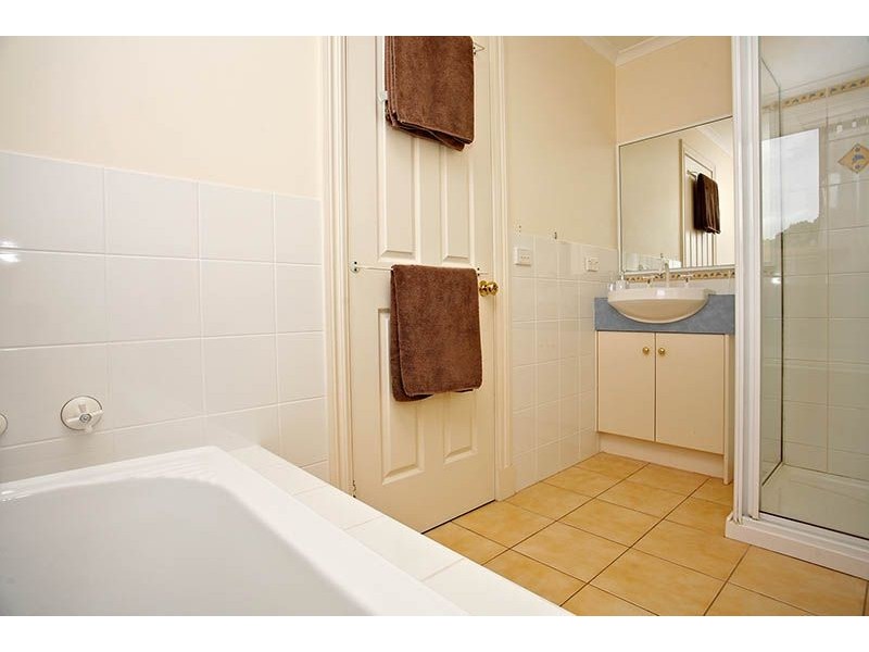 25 Forest Drive, Somerville VIC 3912