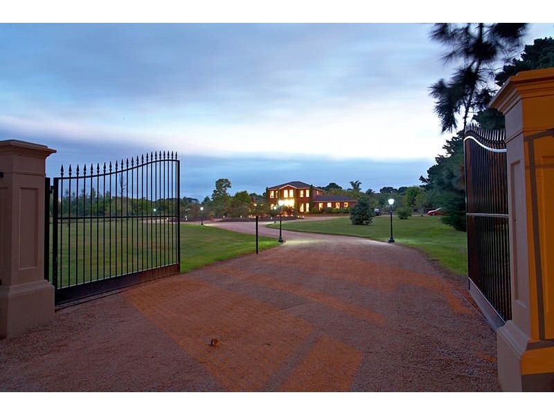 221 Bungower Road, Somerville VIC 3912