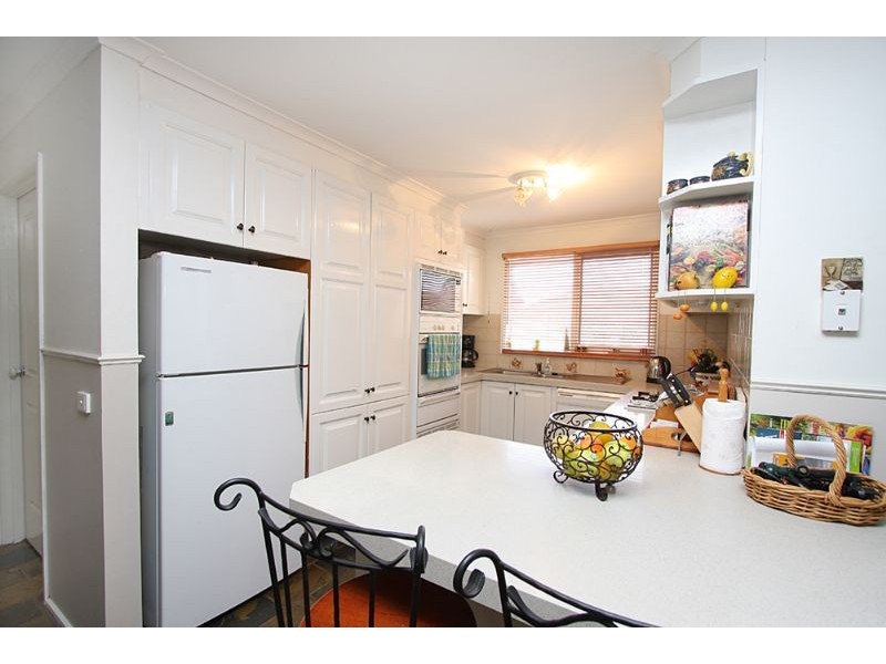 8 Cameron Court, Somerville VIC 3912