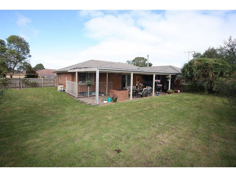 8 Cameron Court, Somerville VIC 3912