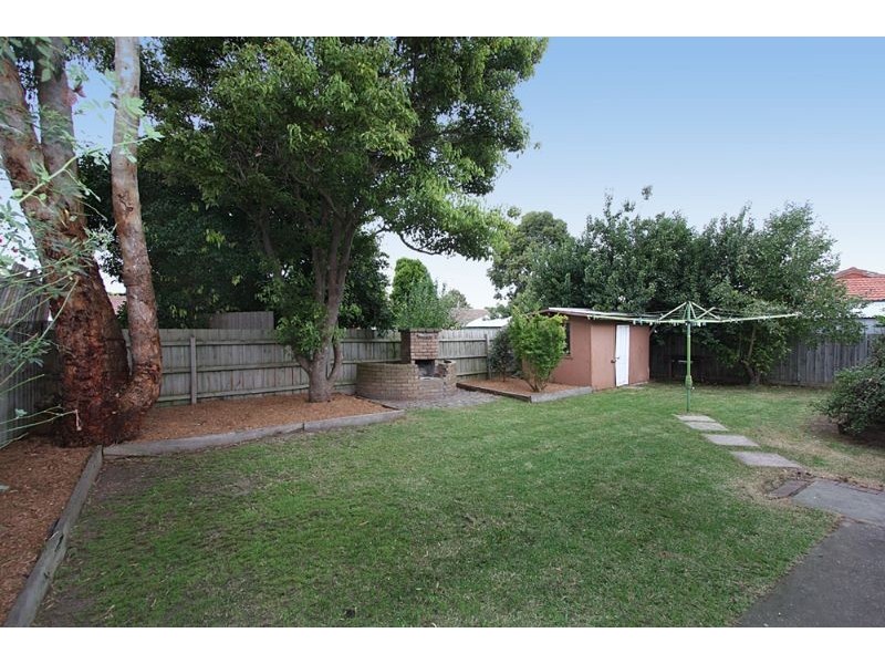 8 Leicester Court, Somerville VIC 3912