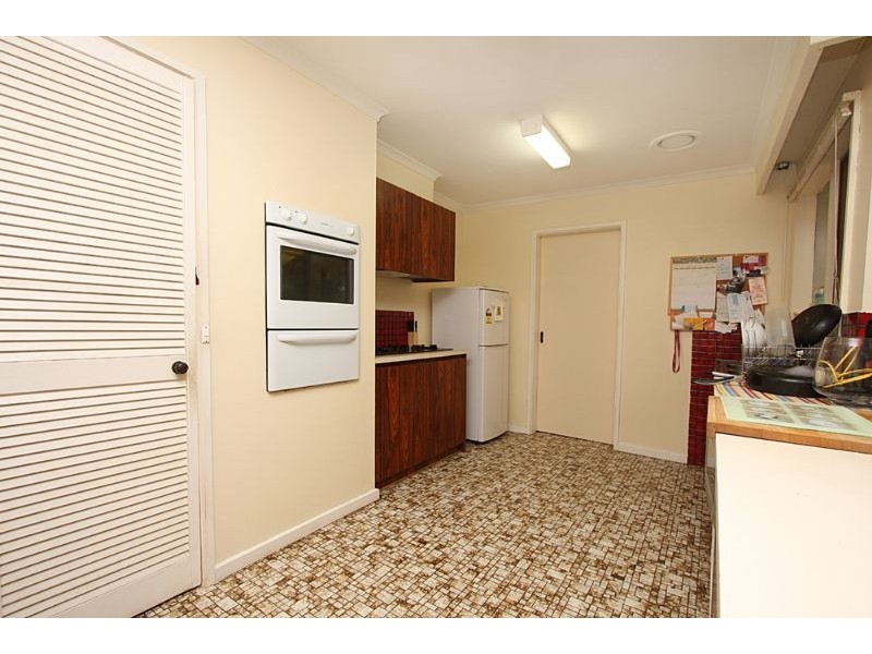 8 Leicester Court, Somerville VIC 3912