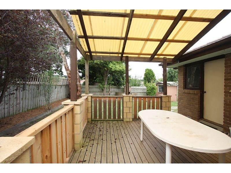 8 Leicester Court, Somerville VIC 3912