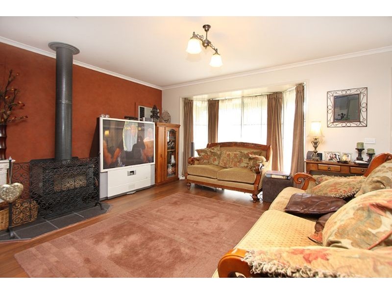 126 Clarendon Drive, Somerville VIC 3912