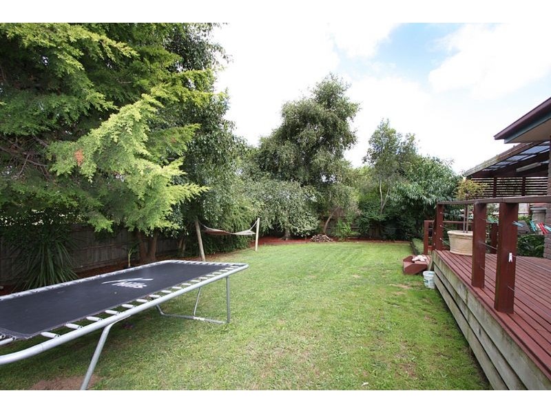 126 Clarendon Drive, Somerville VIC 3912