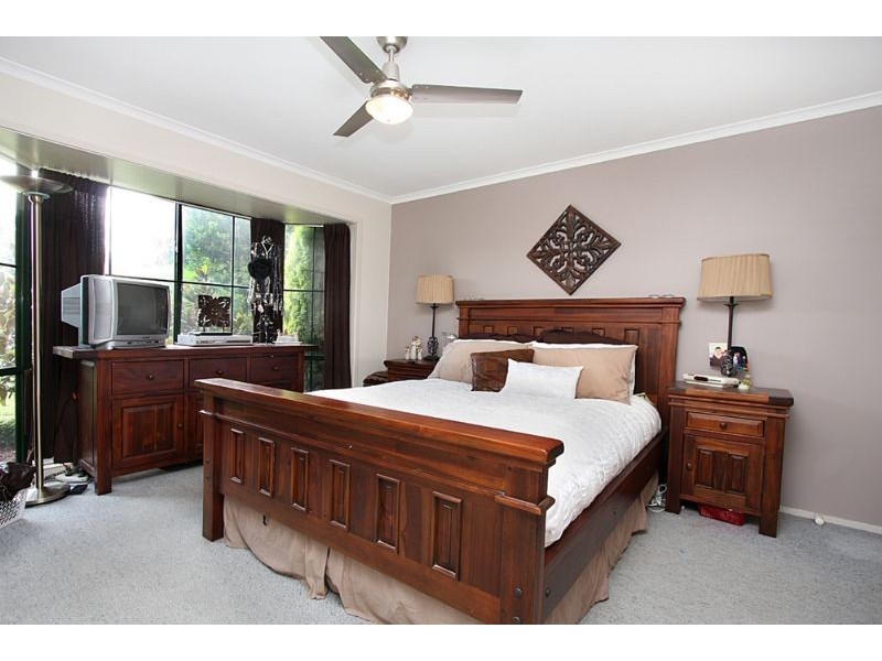 126 Clarendon Drive, Somerville VIC 3912