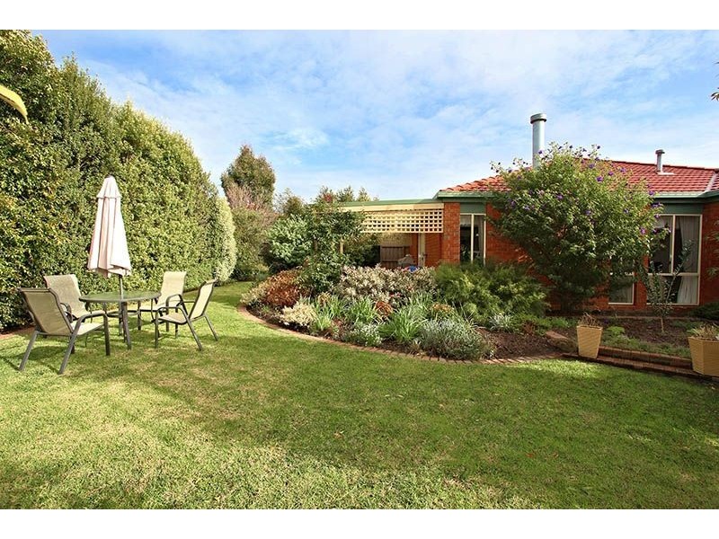 12 Peter Kent Drive, Somerville VIC 3912