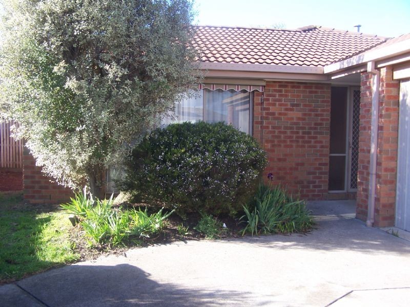 15 Madelaine Court, Somerville VIC 3912