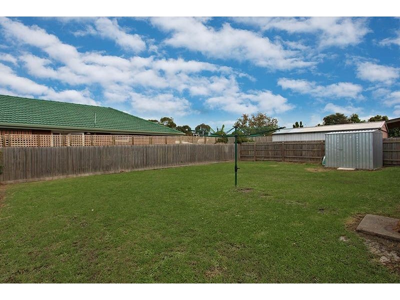 73 Eramosa Road East, Somerville VIC 3912