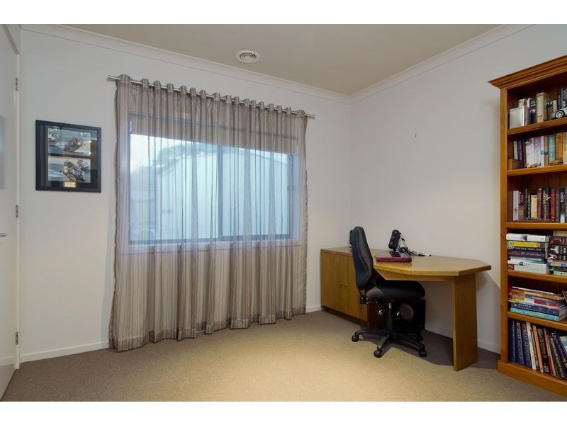 10 Dominic Mews, Somerville VIC 3912