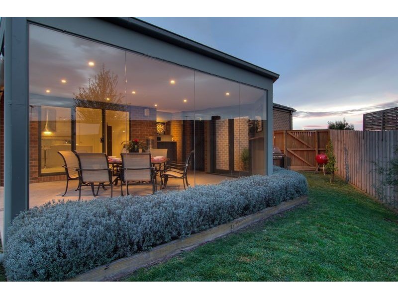 10 Dominic Mews, Somerville VIC 3912