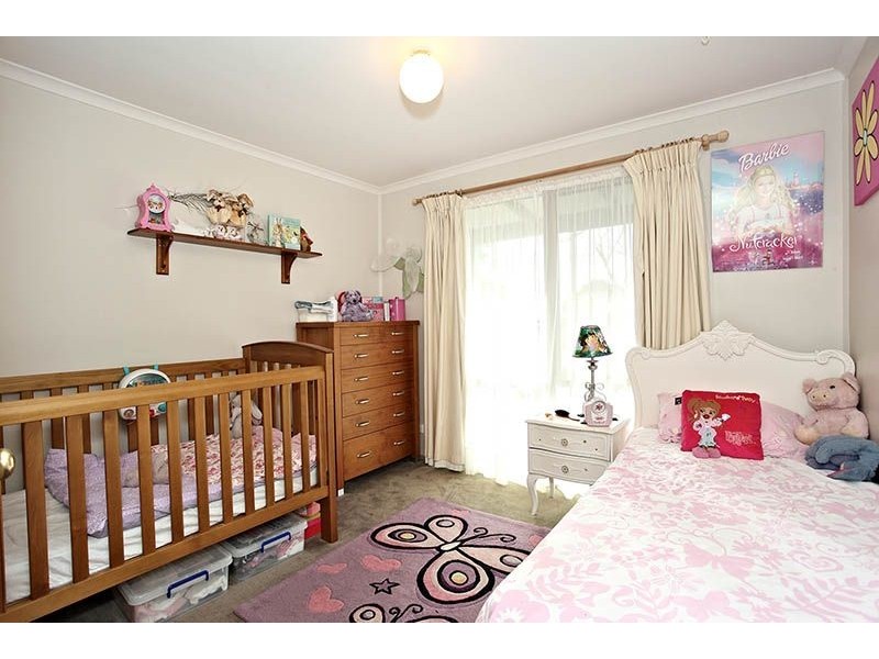 8 Cindy Court, Somerville VIC 3912