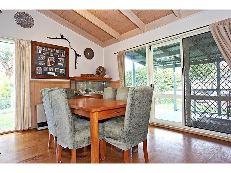 8 Cindy Court, Somerville VIC 3912