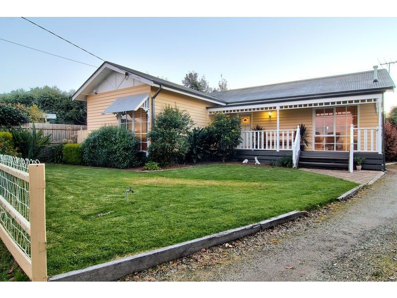 4 Seaton Court, Somerville VIC 3912