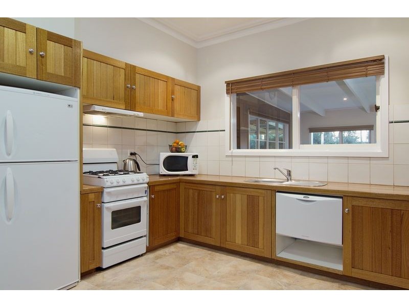 4 Seaton Court, Somerville VIC 3912