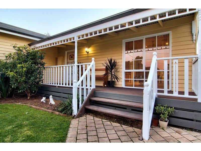 4 Seaton Court, Somerville VIC 3912