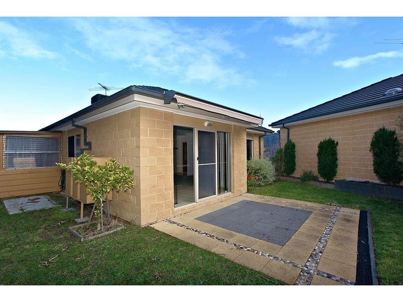 15/100 The Crescent, Tyabb VIC 3913