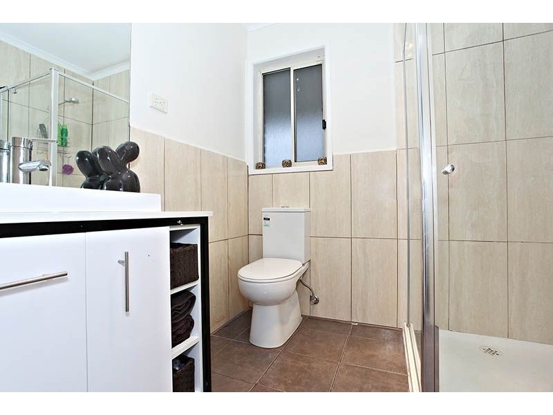 8 Chesterfield Road, Somerville VIC 3912