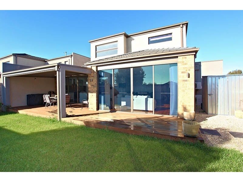 14 Peter Kent Drive, Somerville VIC 3912