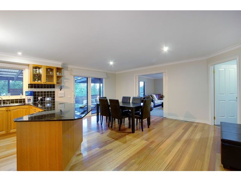 11 Arleon Court, Somerville VIC 3912