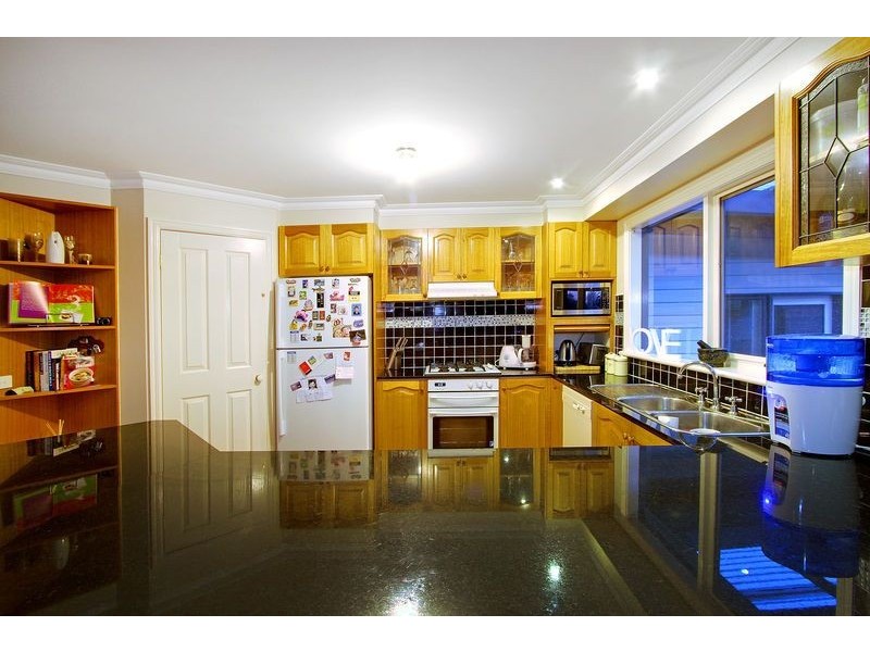 11 Arleon Court, Somerville VIC 3912