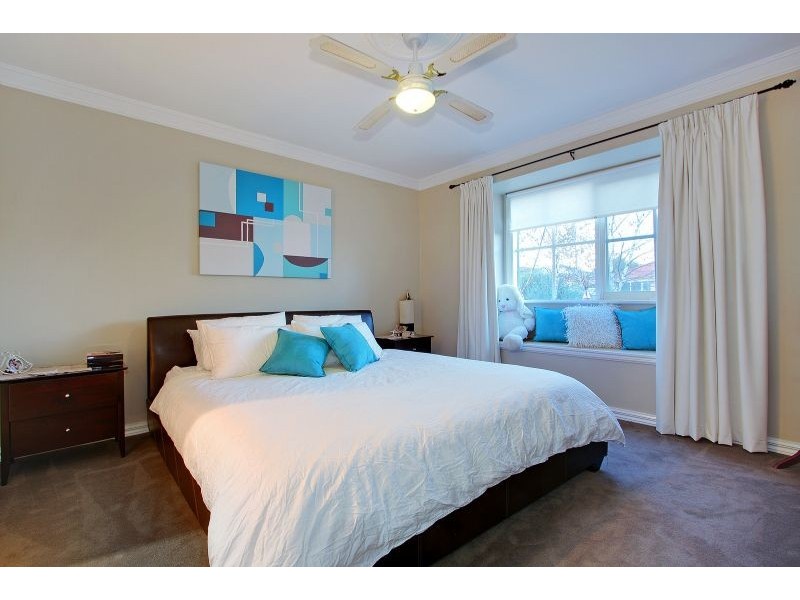 11 Arleon Court, Somerville VIC 3912