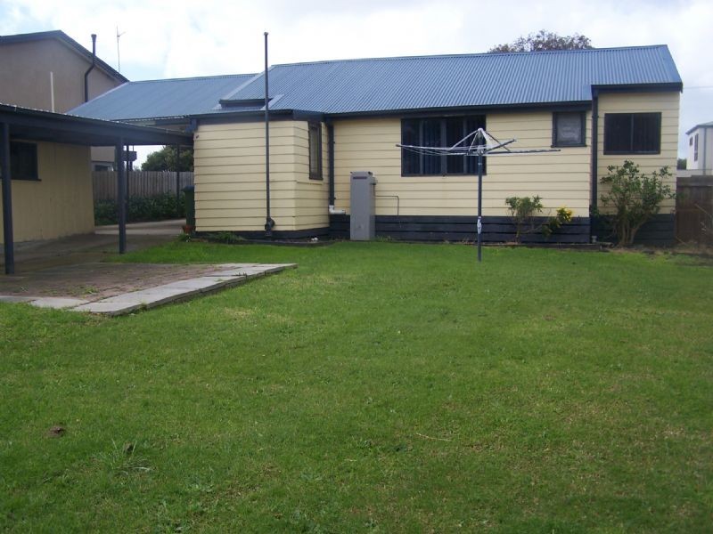 1 Walter Street, Safety Beach VIC 3936