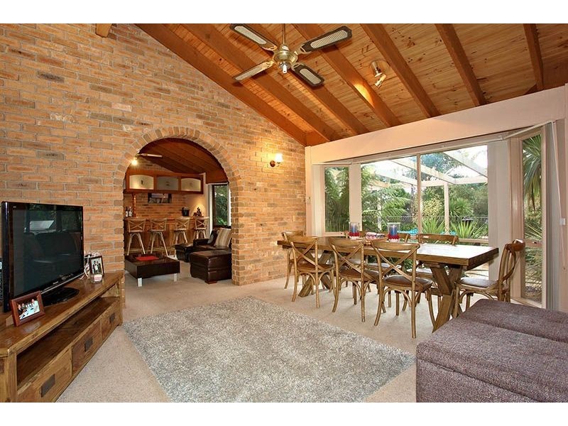 4 Crofters Hill Way, Somerville VIC 3912