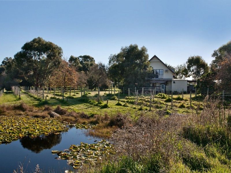 105 Tyabb-Tooradin Road, Somerville VIC 3912