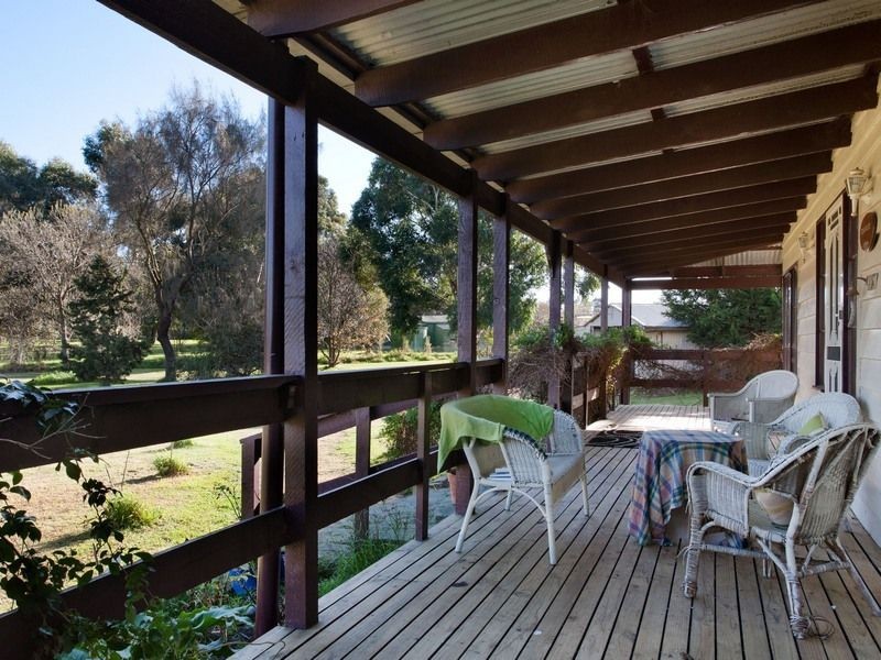105 Tyabb-Tooradin Road, Somerville VIC 3912