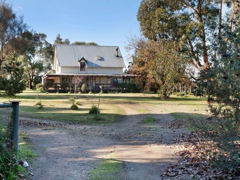105 Tyabb-Tooradin Road, Somerville VIC 3912