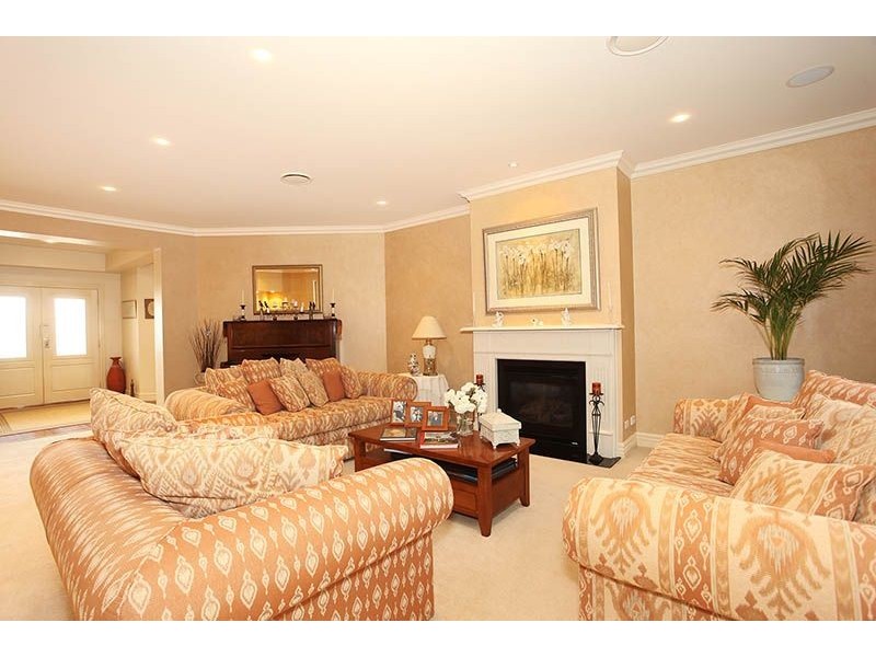 8 Palagia Court, Somerville VIC 3912