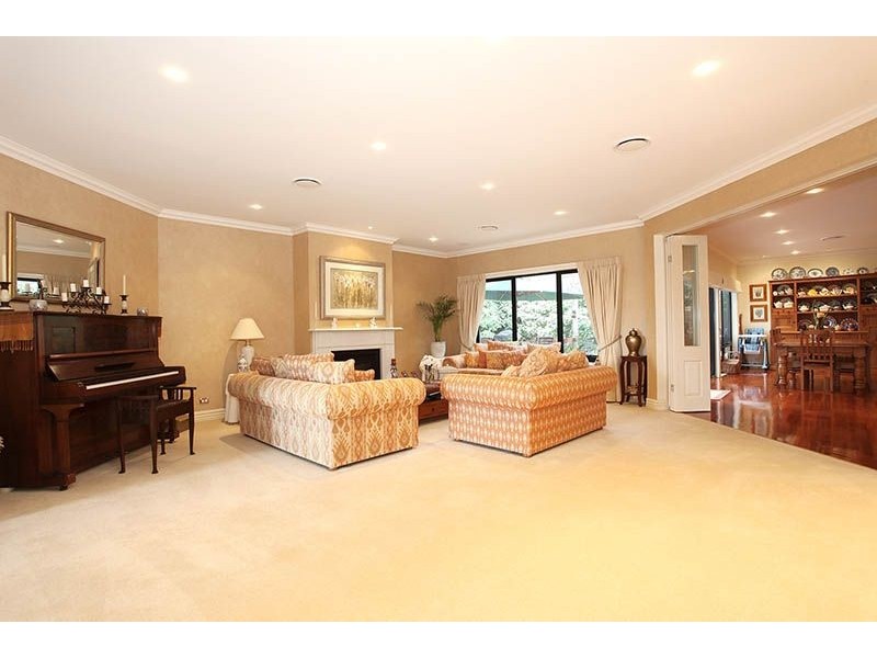 8 Palagia Court, Somerville VIC 3912