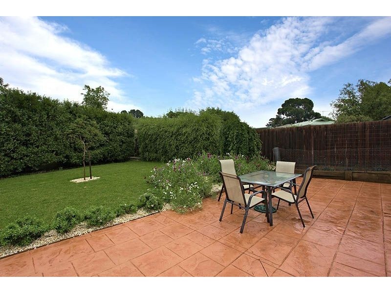 8 Bernard Court, Somerville VIC 3912