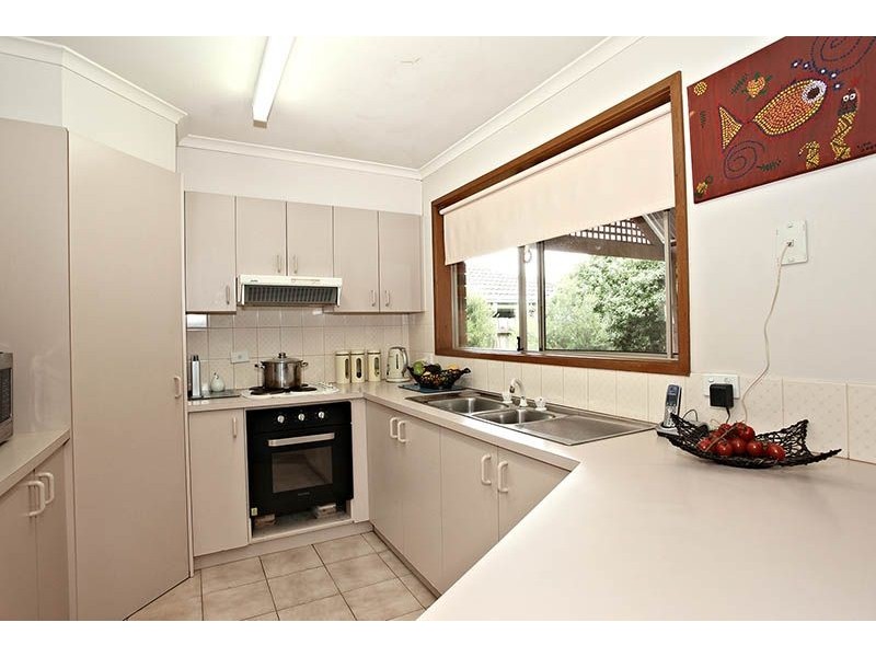 15 Madeleine Court, Somerville VIC 3912