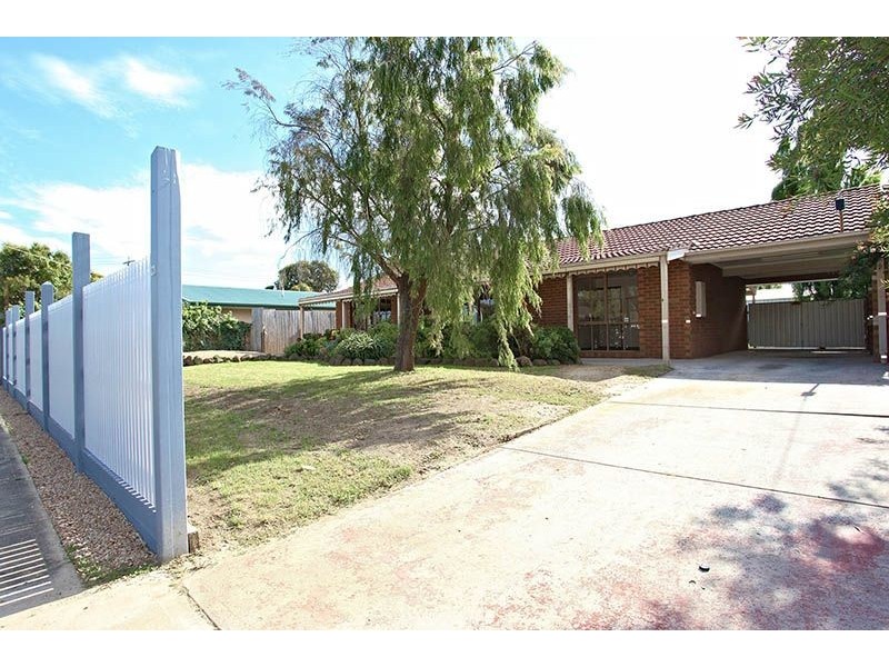 31 Clarendon Drive, Somerville VIC 3912