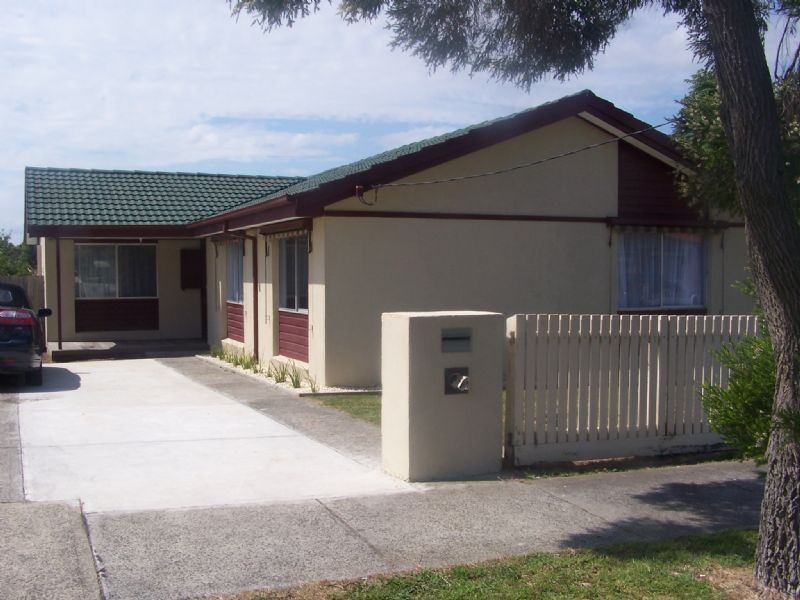 23 Kinlora Drive, Somerville VIC 3912
