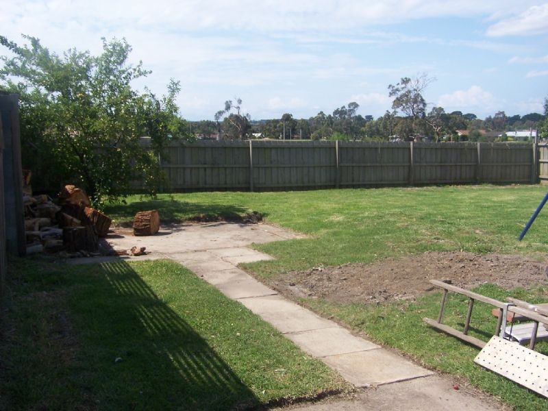 23 Kinlora Drive, Somerville VIC 3912