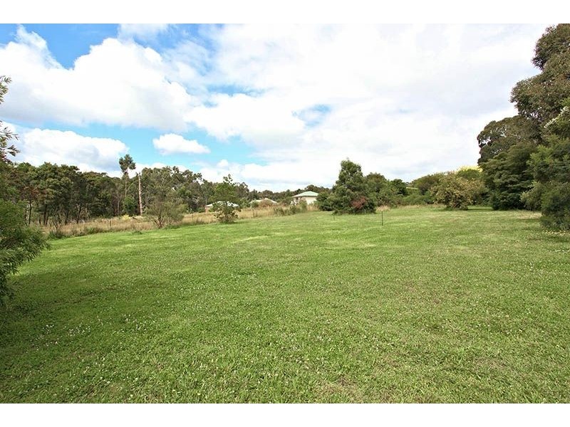 13 Island View Drive, Tyabb VIC 3913