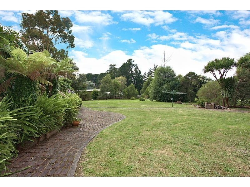 13 Island View Drive, Tyabb VIC 3913