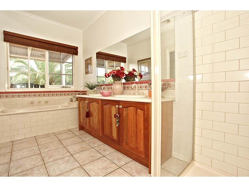 2A Seaview Road, Tyabb VIC 3913