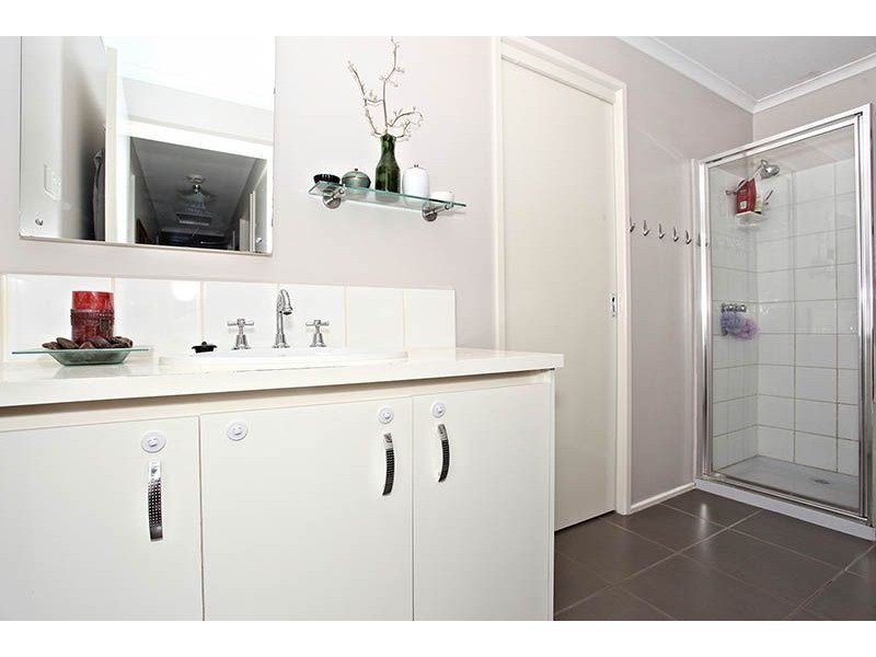 4 Kimtara Court, Somerville VIC 3912