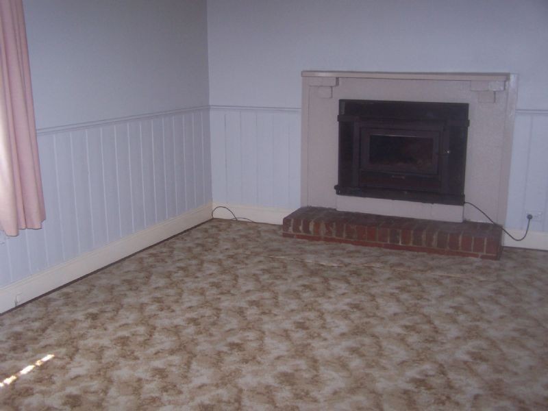 64 Tyabb Tooradin Rd, Somerville VIC 3912