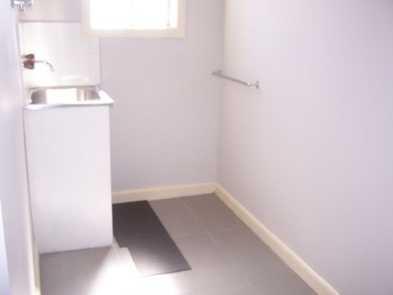 64 Tyabb Tooradin Rd, Somerville VIC 3912