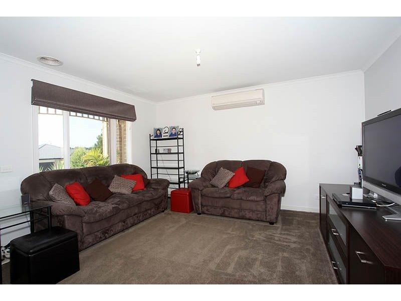 17 Dominic Mews, Somerville VIC 3912